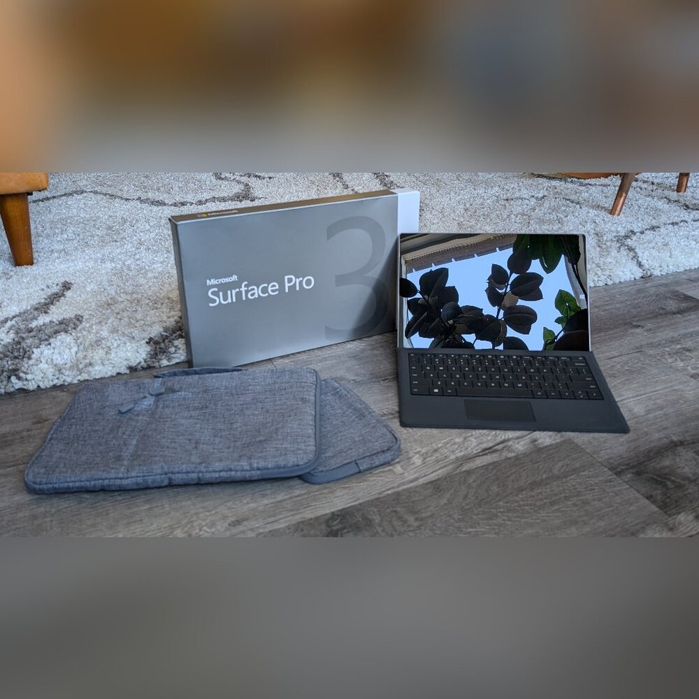 Microsoft Surface Pro 3 + Case | 2-in-1 Laptop & Tablet